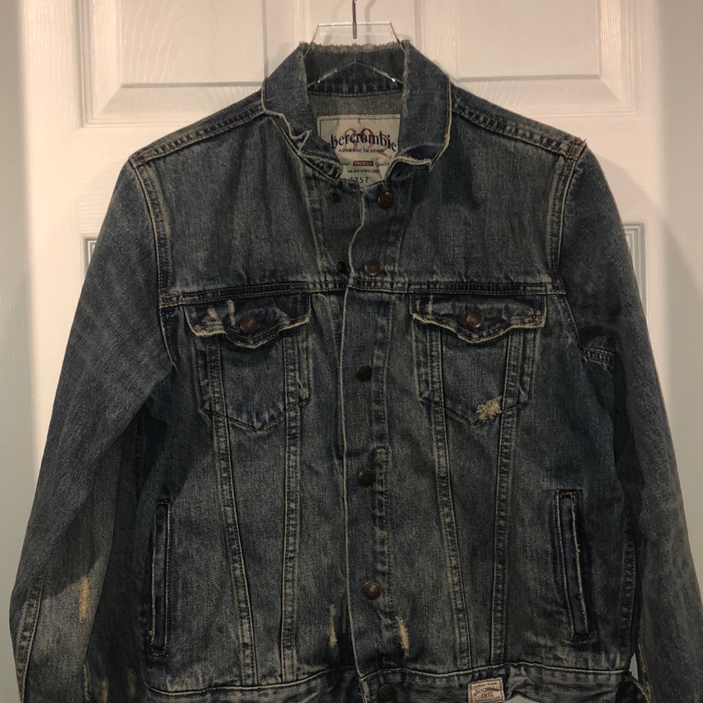 Abercrombie distressed Jean jacket (#1)